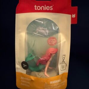 Disney Princess Ariel Tonie Figure with Red Hair and Green Tail